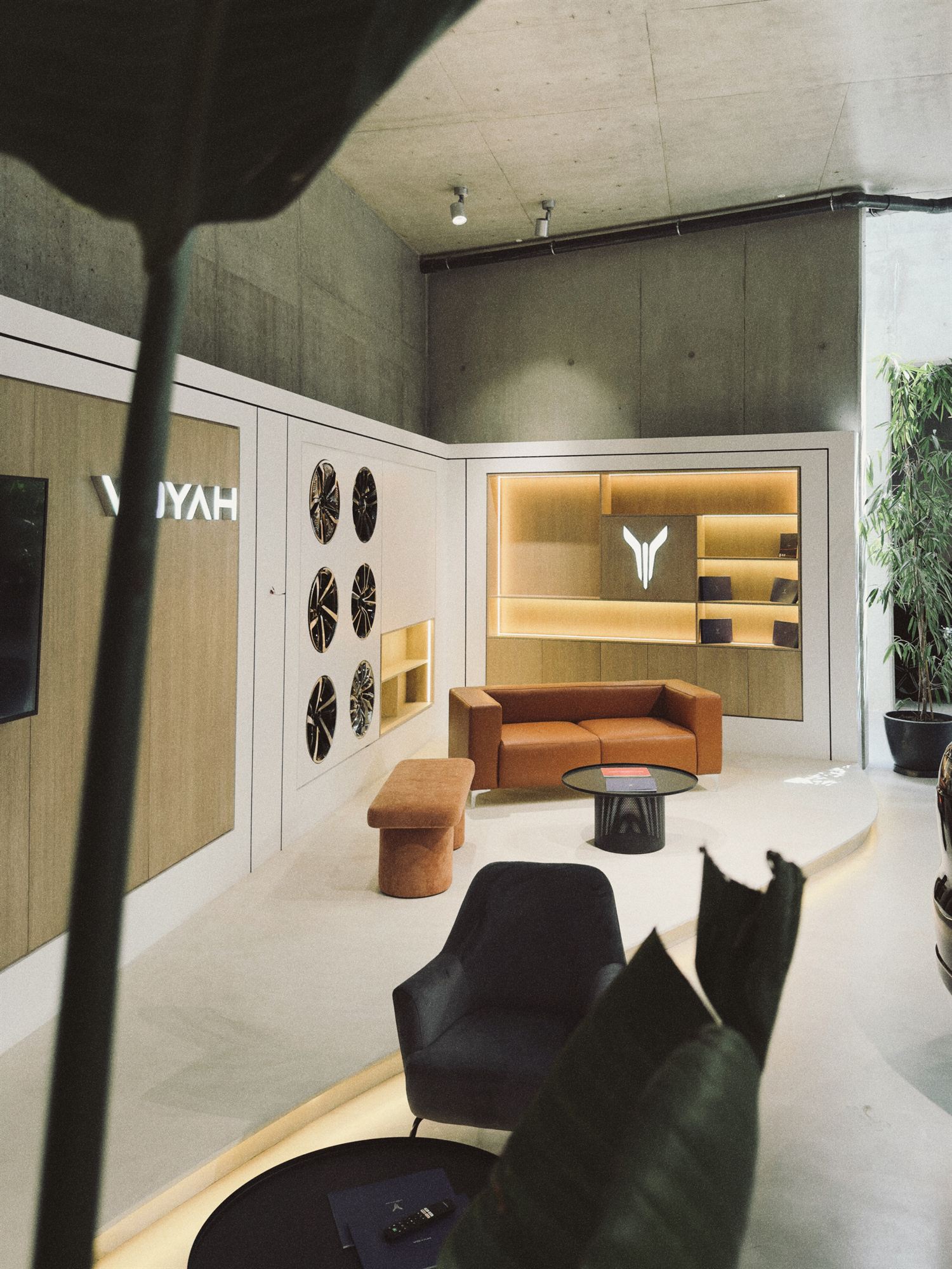 The VOYAH corner inside the Monza SAL showroom